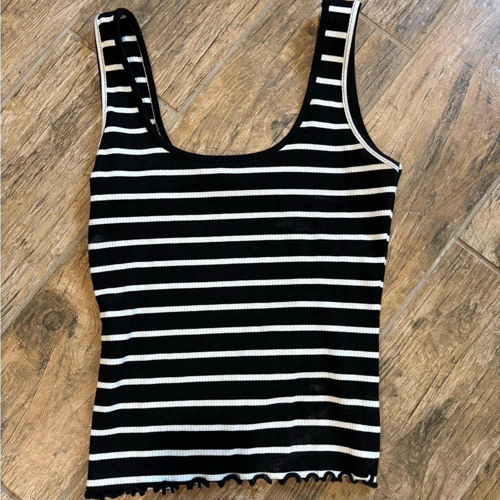 Chic Striped Black and White Women's Tank Top